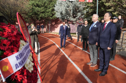 Cengiz Aytmatov Ankara Keçiören’de anıldı