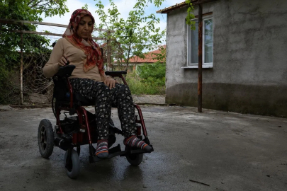 Malatya Büyükşehir'den akülü sandalye desteği
