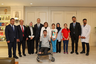 Gaziantep'te Başkan Şahin engelli Doğruyol'la bir araya geldi