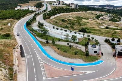 Kocaeli İzmit’te pedallar için güvenli hat