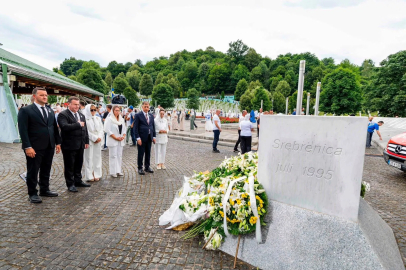 Başkan Tugay Srebrenica Katliamı’nı anma törenlerine katıldı