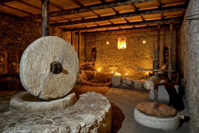 Syedra Antik Kenti'ndeki 1.500 yıllık zeytinyağı işliği yeniden ayağa kaldırıldı