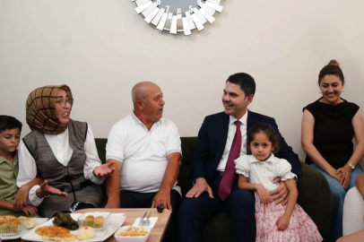 Bakan Kurum: "Biz o zor günleri birlikte atlattık"