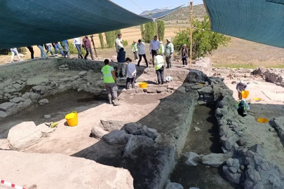 Gökhüyük kazı alanında değerli bilgilere ulaşıldı